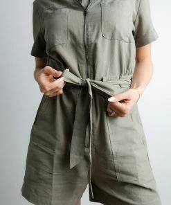 TeaNRose Life In The City Romper Tops