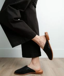 Shoes Seychelles: Places To Go