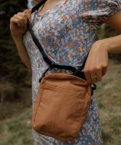 Baggu Sports Crossbody