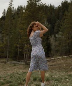 Listicle Supermarket Flowers Dress