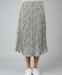 Calista Clueless Floral Skirt Apparel