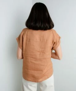 Grade & Gather Coastline Linen Top In Brown
