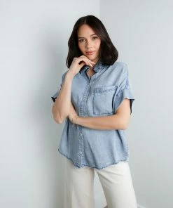 En Creme Grace Denim Button Down