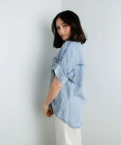 En Creme Grace Denim Button Down