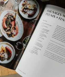 Hachette A Table: Recipes For Cooking And Eating The French Way