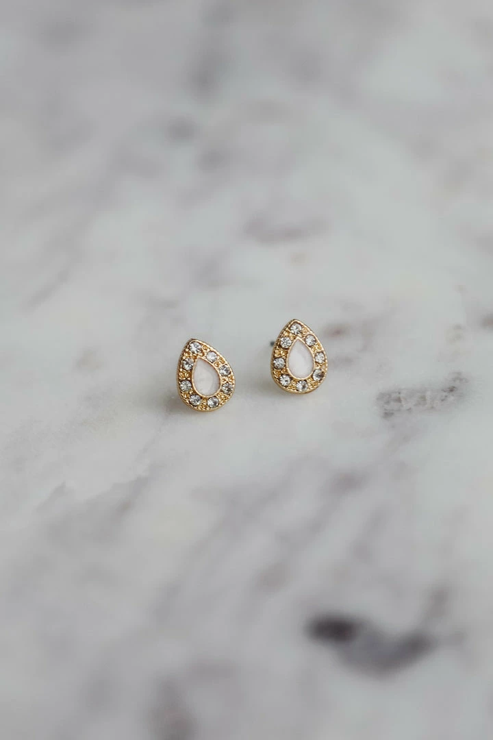Splendid Iris Diana Earrings