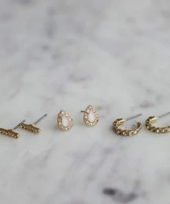 Splendid Iris Diana Earrings