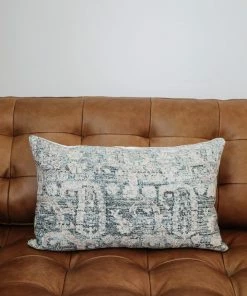 Loloi Home Decor Humboldt Pillow