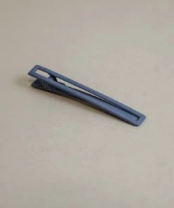 Nat + Nor Hairspray Clip// Thin Accessories