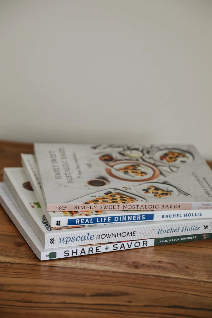 MPS Simply Sweet Nostalgic Bakes: 55 Elegant Takes On Comfort Classics