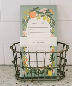 Creative Co-op Zander Small Wire Basket