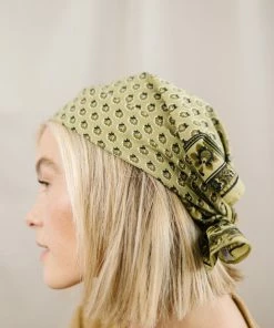 Leto Arowyn Vintage Bandana